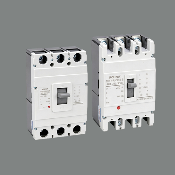 RM1 Plastic Shell Circuit Breaker